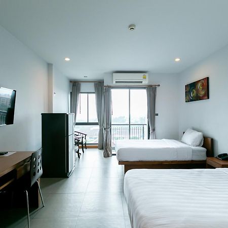 Farthai Residence Phan Thong Bagian luar foto
