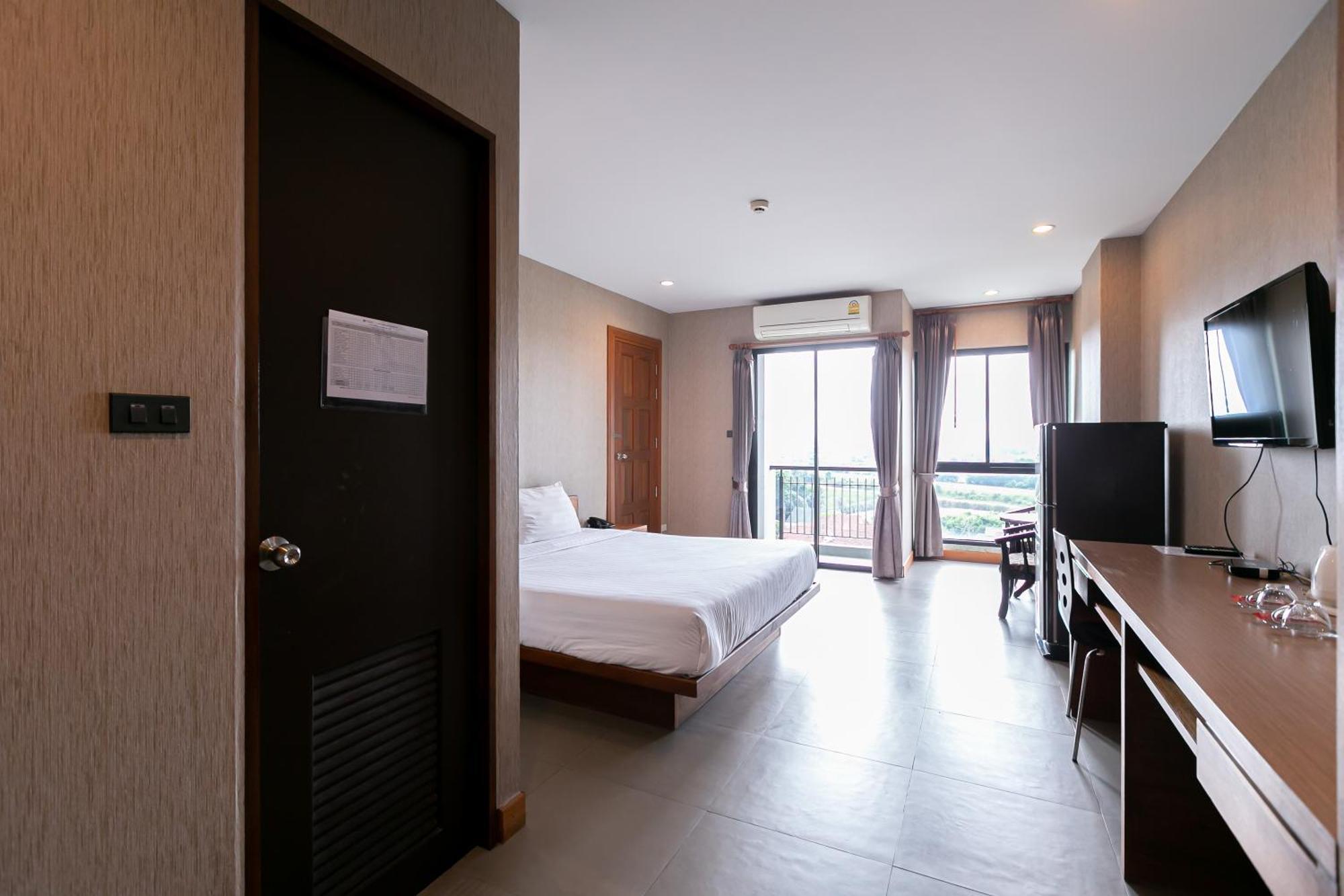 Farthai Residence Phan Thong Bagian luar foto