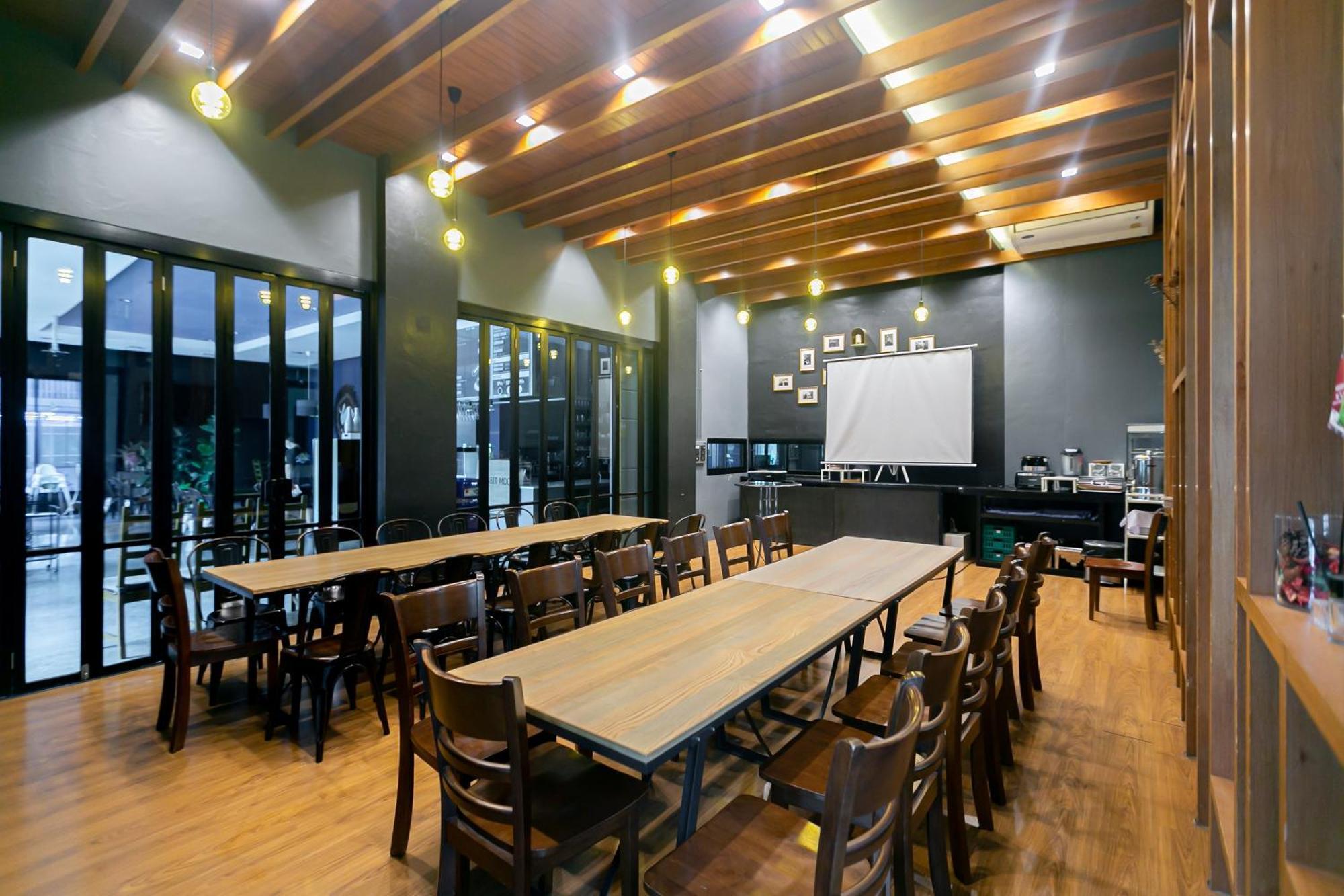 Farthai Residence Phan Thong Bagian luar foto