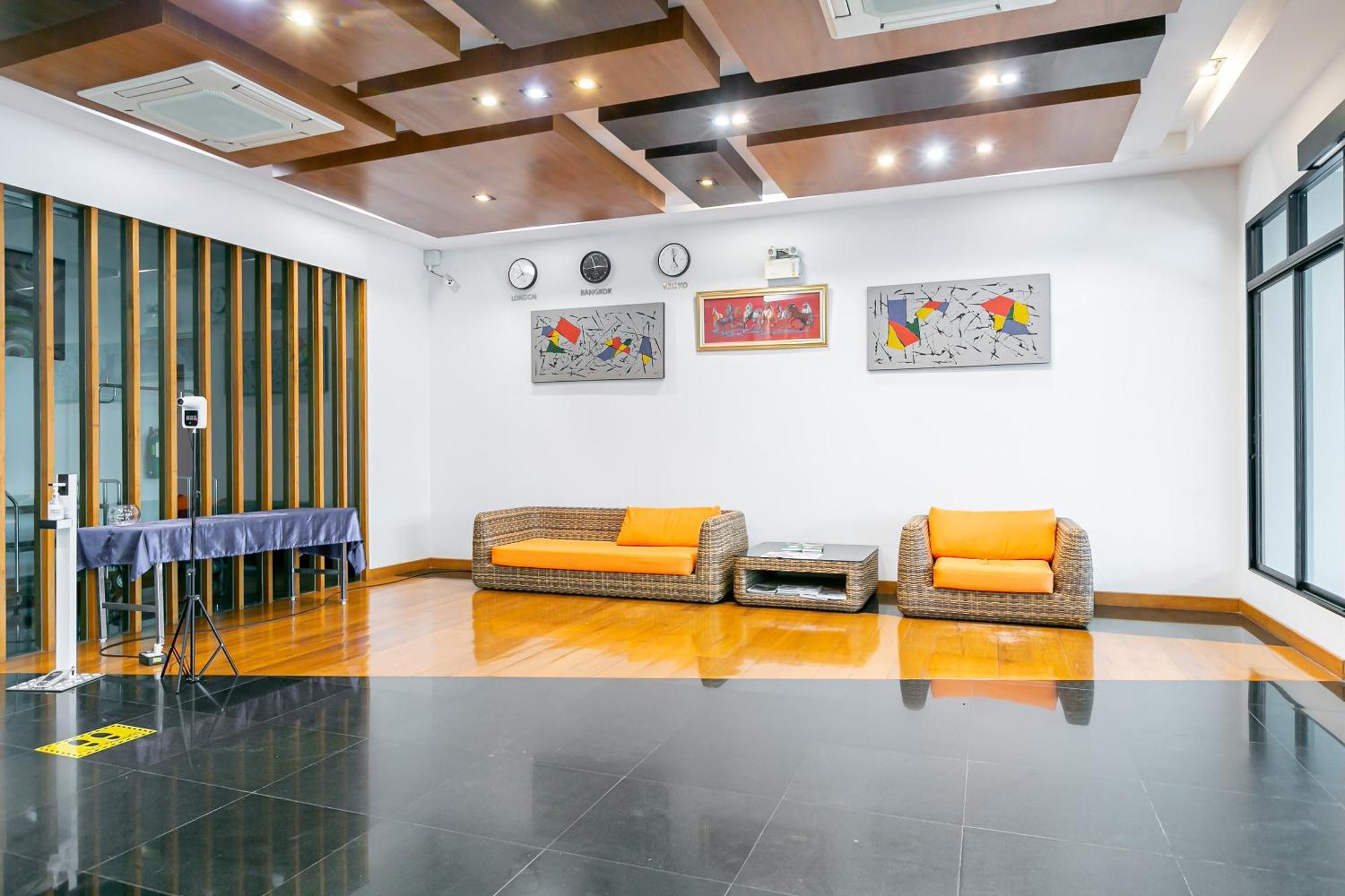 Farthai Residence Phan Thong Bagian luar foto